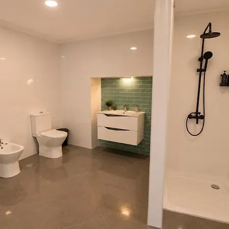 Villa With Pool - 1 Km From Rosário - 30 Min From Airport Moita (Setubal)