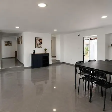 Villa Villa With Pool - 1 Km From Rosario Beach - 30 Min From Airport Moita (Setubal)