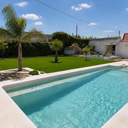 Villa With Pool - 1 Km From Rosario Beach - 30 Min From Airport Moita (Setubal)